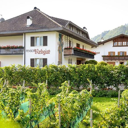 Bed and Breakfast Pension Rebgut Лана Екстер'єр фото