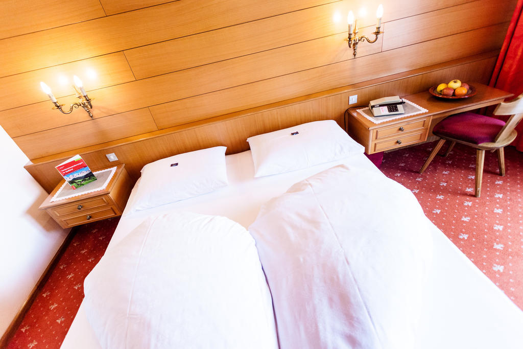 Bed and Breakfast Pension Rebgut Лана Номер фото